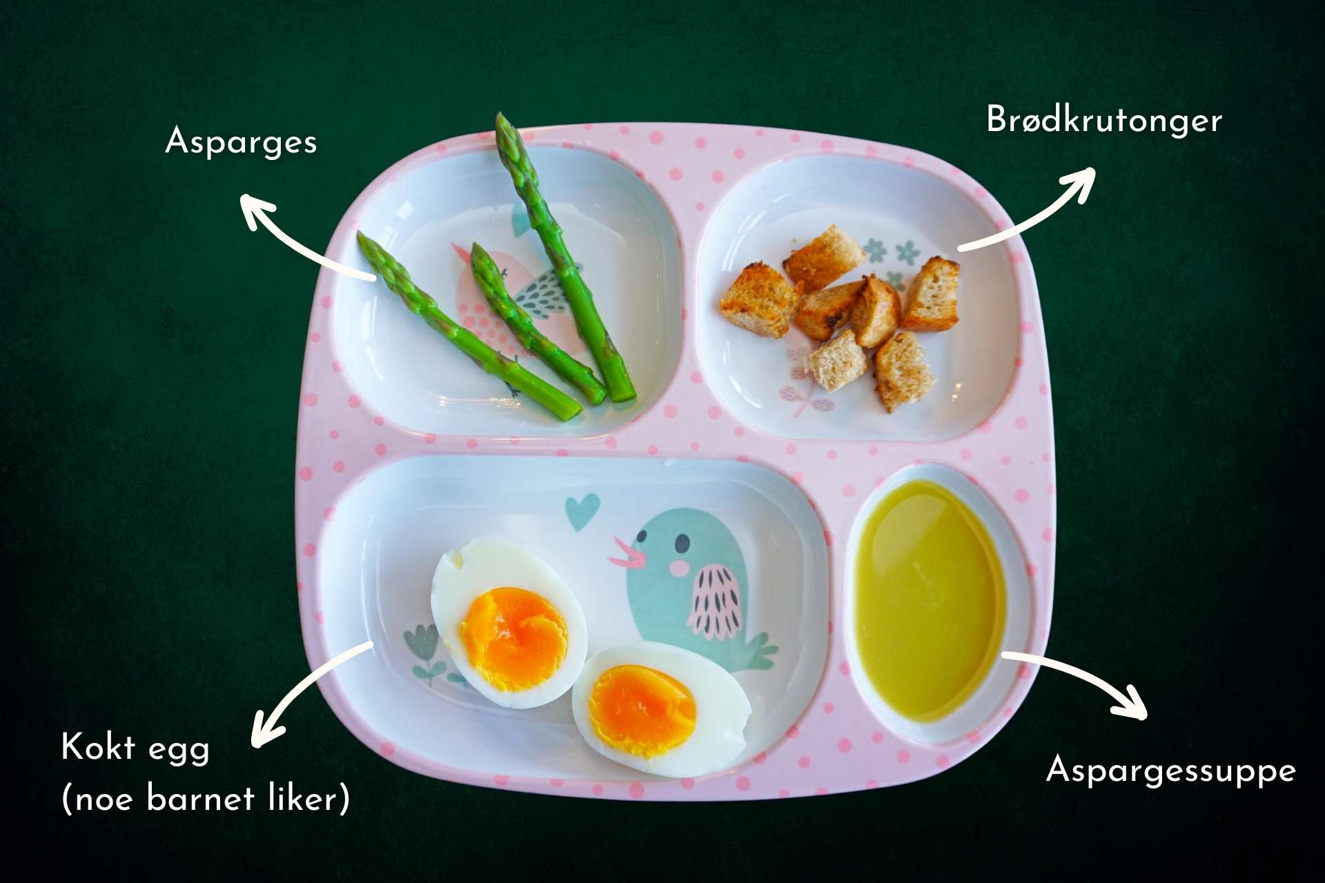Barnevennlig Aspargessuppe med kokt egg og brødkrutonger
