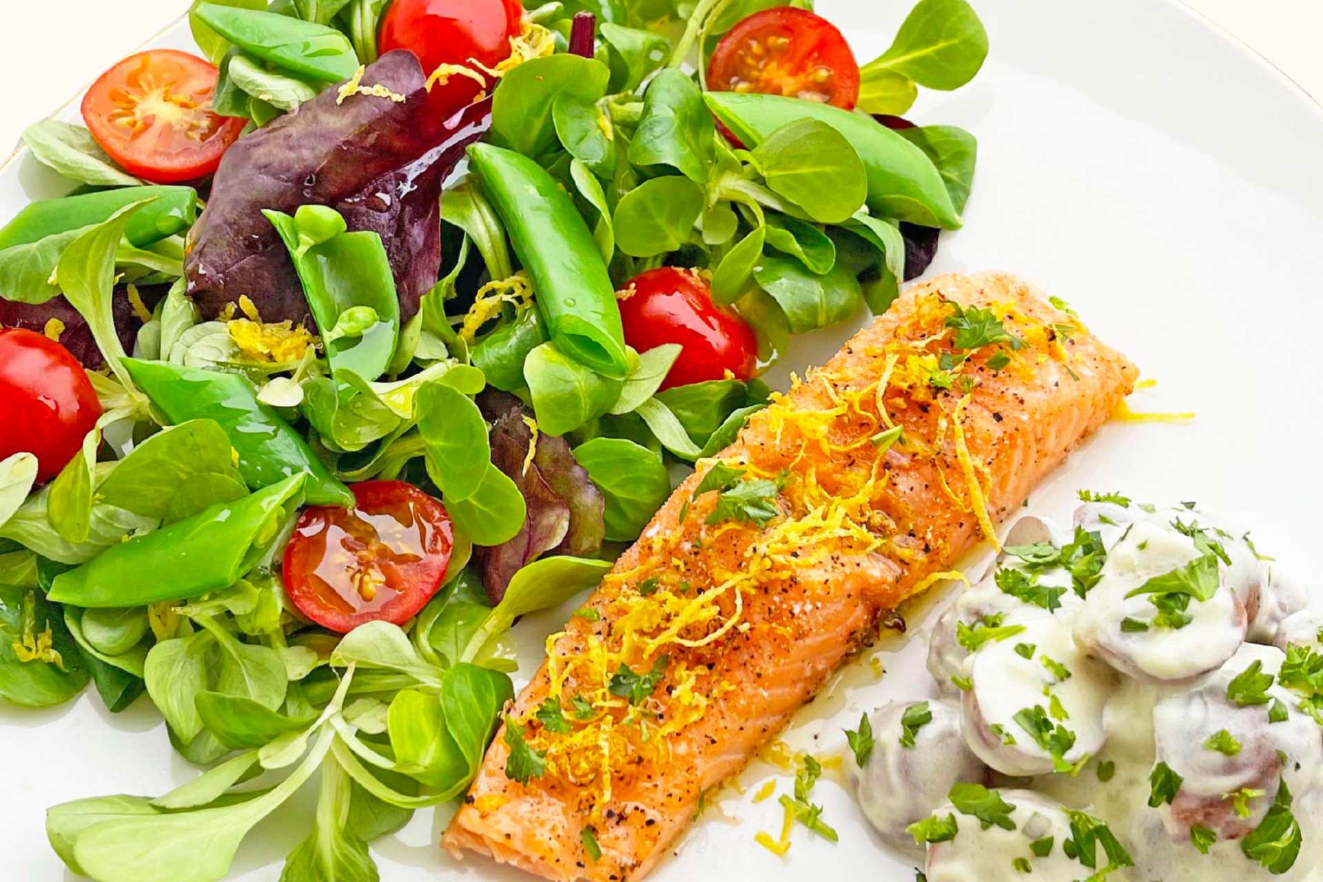 Sitronlaks m_ potetsalat